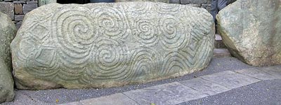 Newgrange Kerbstone K1, Entrance Stone